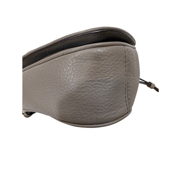 Marc Jacobs Empire City Pebbled Leather Shimmer Crossbody Bag Taupe Silver - Picture 6 of 11